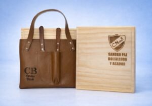 Set Parrillero Personalizado con Tabla, Cubiertos y Funda de Cuerina